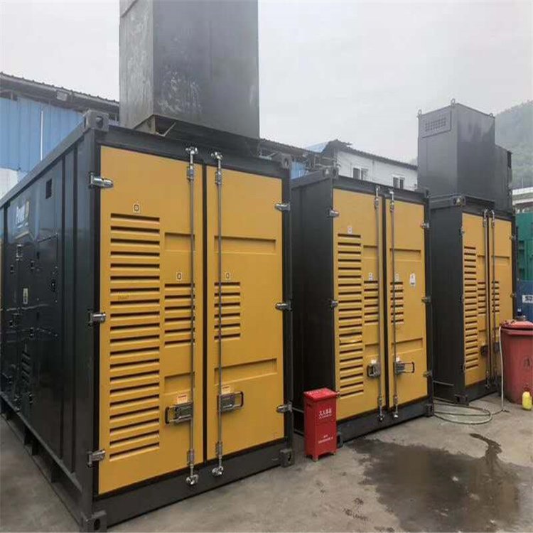 合水温度变化对不同类型欠压保护装置的可靠性影响有何差异？