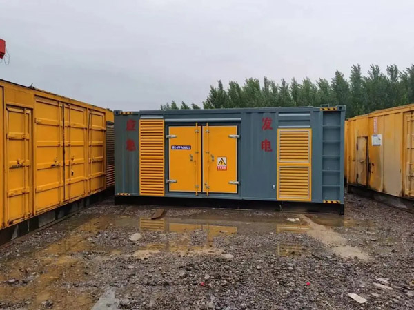 合水柴油发电机如何判断干式空气滤清器是否需要更换？