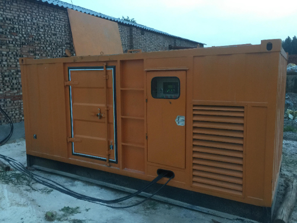 合水发电机组长期使用中，电缆线的敷设路径有哪些要求？